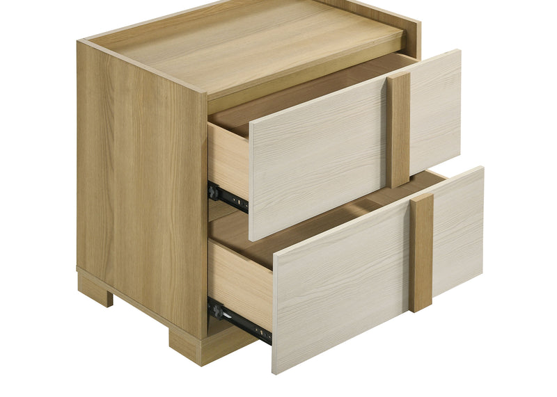 Hyland 4 & 5 Piece Bedroom Set E.King & Queen - Ace Furniture and Decor