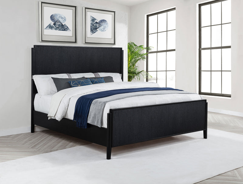 Brookmead California King, Eastren King, & Queen Bed - Ace Furniture and Decor