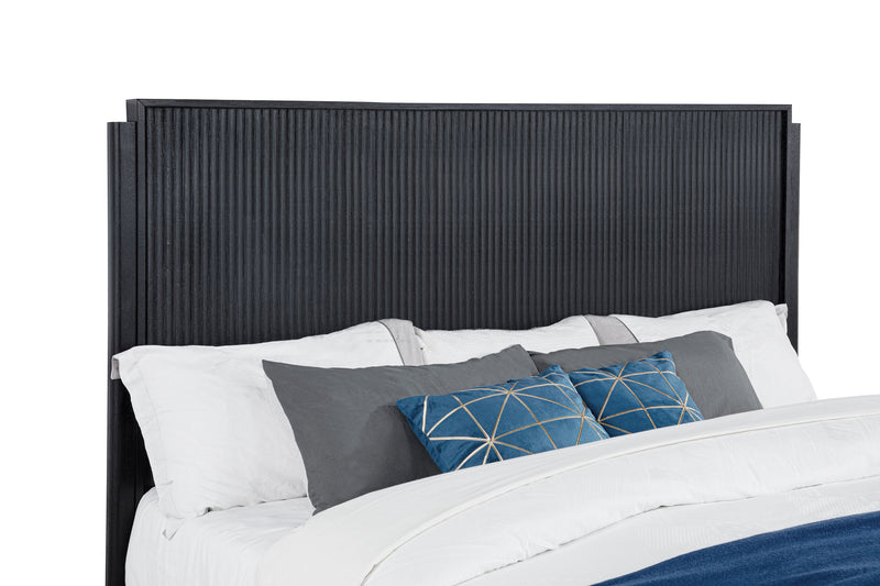 Brookmead California King, Eastren King, & Queen Bed - Ace Furniture and Decor