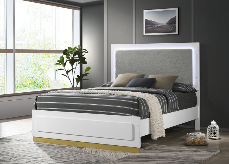 Caraway California King, E.King, & Queen Bed Black & White - Ace Furniture and Decor