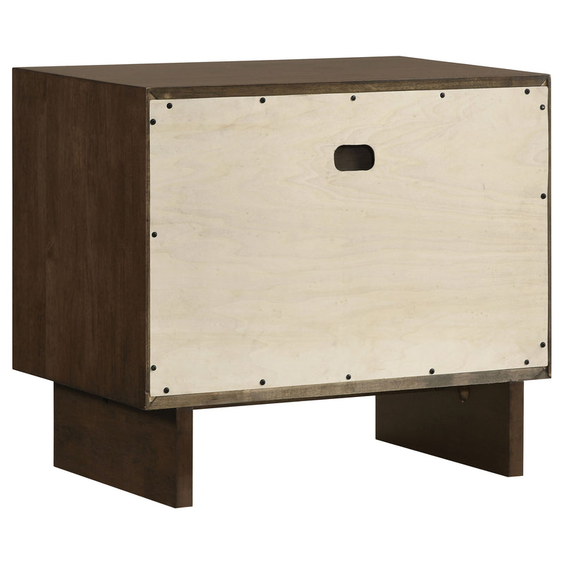 Glenwood 4 & 5 Piece Bedroom Set Eastren king & Queen - Ace Furniture and Decor