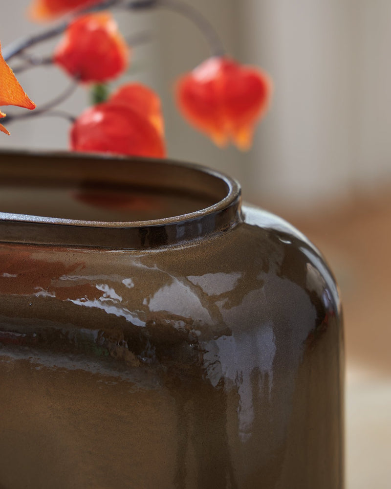 Sumner Vase - Ace Furniture and Decor