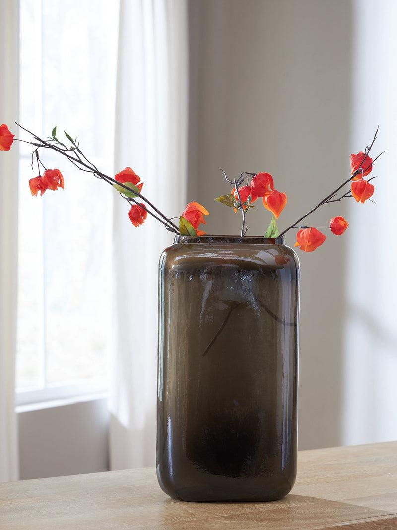 Sumner Vase - Ace Furniture and Decor