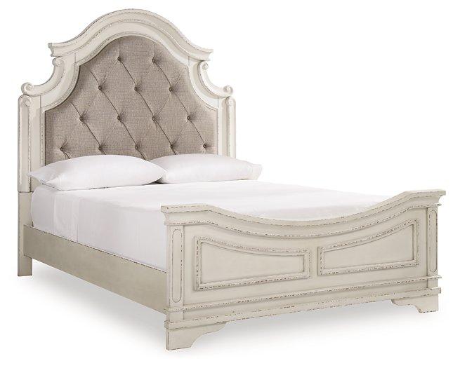 Realyn Upholstered Bed