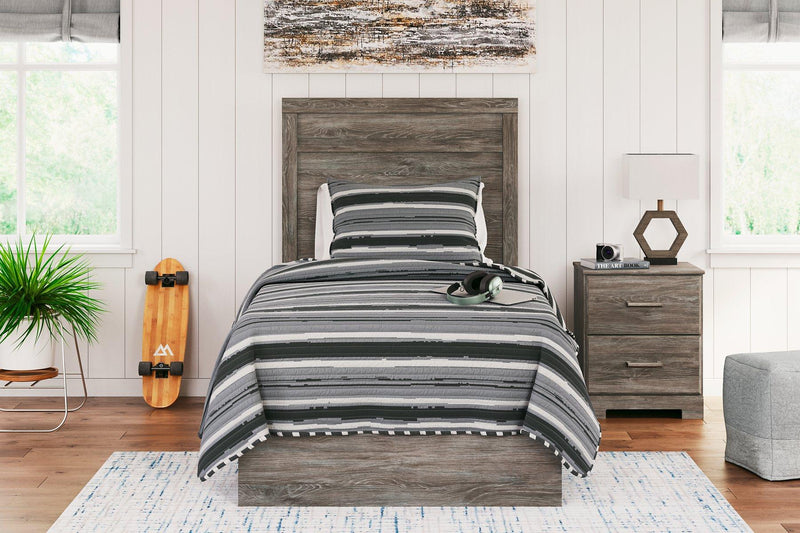 Ralinksi Bedroom Set - Ace Furniture and Decor