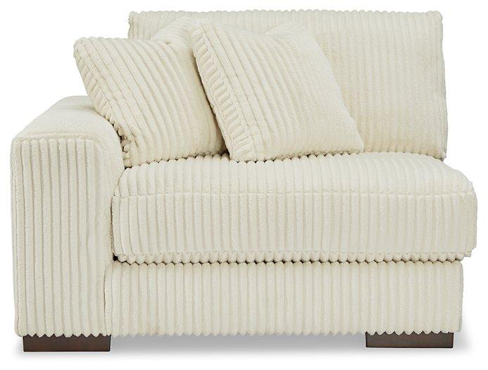 Lindyn Sectional with Chaise - Ace Furniture and Decor