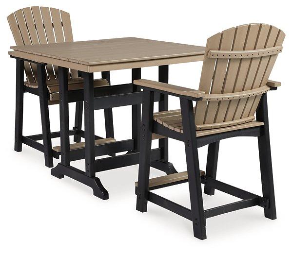 Fairen Trail Outdoor Dining Set