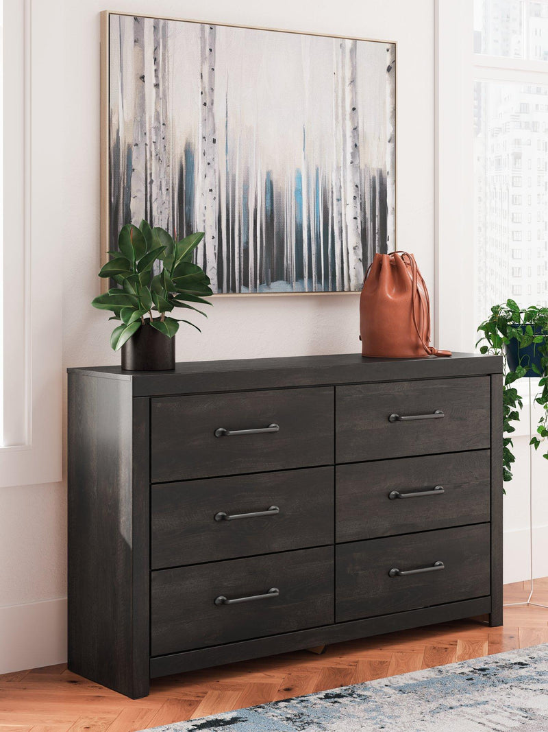 Hollivern Dresser and Mirror - Ace Furniture and Decor