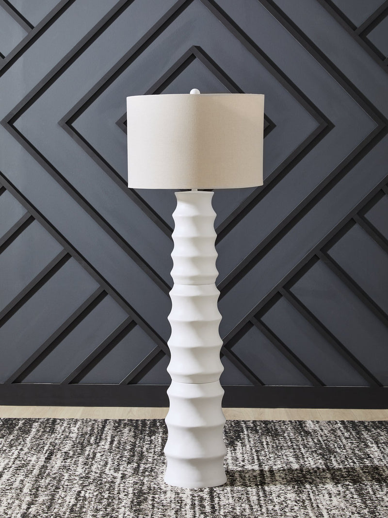 Veraleigh Floor Lamp - Ace Furniture and Decor