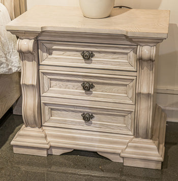 Bruchandi Nightstand - Ace Furniture and Decor
